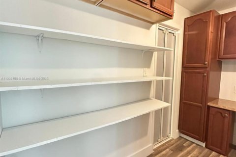 Copropriété à louer à Aventura, Floride: 1 chambre, 93.37 m2 № 1966221 - photo 10