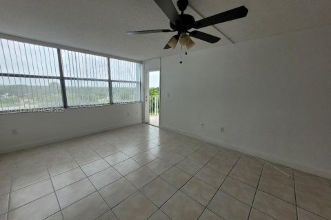 Снять в аренду кондоминиум в Майами, Флорида 1 спальня, 82.59м2, № 1949660 - фото 6