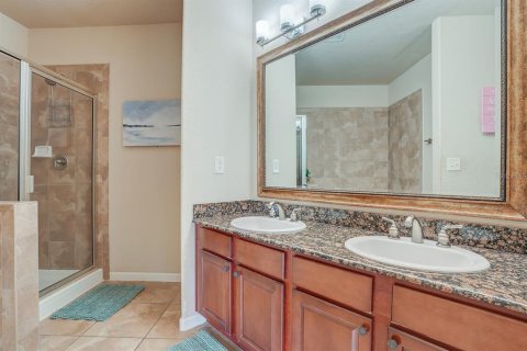 Condo in Davenport, Florida, 3 bedrooms  № 1396333 - photo 16