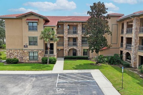 Condo in Davenport, Florida, 3 bedrooms  № 1396333 - photo 1