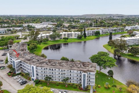 Condo in Deerfield Beach, Florida, 1 bedroom  № 2246233 - photo 29