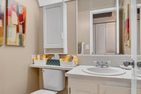 Condo in Deerfield Beach, Florida, 1 bedroom  № 2246233 - photo 20