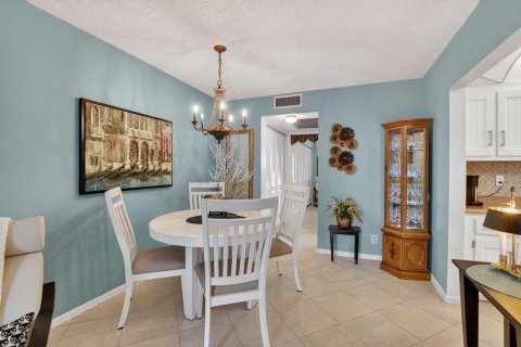 Condo in Deerfield Beach, Florida, 1 bedroom  № 2246233 - photo 14
