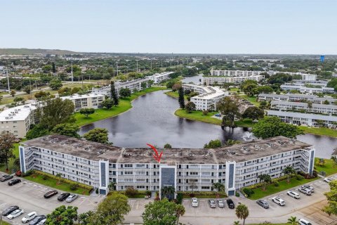 Condo in Deerfield Beach, Florida, 1 bedroom № 2246233