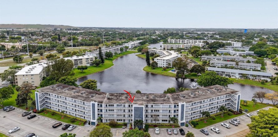 Condo in Deerfield Beach, Florida, 1 bedroom  № 2246233