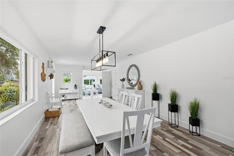 Villa ou maison à vendre à Anna Maria, Floride: 2 chambres, 123.75 m2 № 2148125 - photo 19