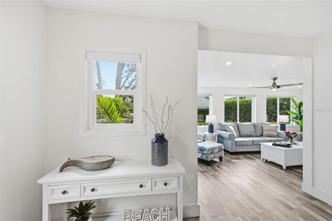 Villa ou maison à vendre à Anna Maria, Floride: 2 chambres, 123.75 m2 № 2148125 - photo 10