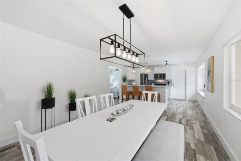 Villa ou maison à vendre à Anna Maria, Floride: 2 chambres, 123.75 m2 № 2148125 - photo 16