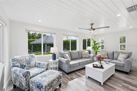 Villa ou maison à vendre à Anna Maria, Floride: 2 chambres, 123.75 m2 № 2148125 - photo 11