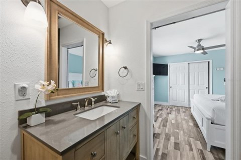 Villa ou maison à vendre à Anna Maria, Floride: 2 chambres, 123.75 m2 № 2148125 - photo 30