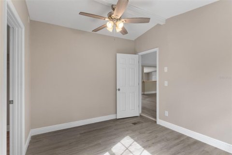 Villa ou maison à vendre à Ocklawaha, Floride: 3 chambres, 130.06 m2 № 1916355 - photo 21