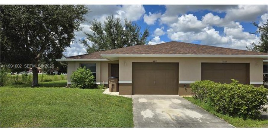 Villa ou maison à Lehigh Acres, Floride 3 chambres № 2248123