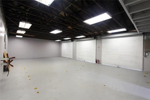 Immobilier commercial à vendre à Zephyrhills, Floride № 1570441 - photo 6