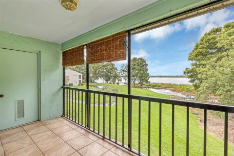 Condo in Winter Haven, Florida, 2 bedrooms  № 1846559 - photo 21