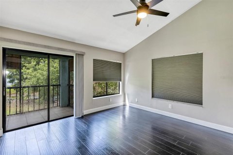 Condo in Winter Haven, Florida, 2 bedrooms  № 1846559 - photo 12