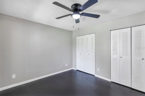 Condo in Winter Haven, Florida, 2 bedrooms  № 1846559 - photo 26