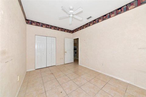 House in Sarasota, Florida 2 bedrooms, 135.17 sq.m. № 1829408 - photo 24