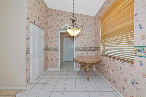 House in Sarasota, Florida 2 bedrooms, 135.17 sq.m. № 1829408 - photo 15
