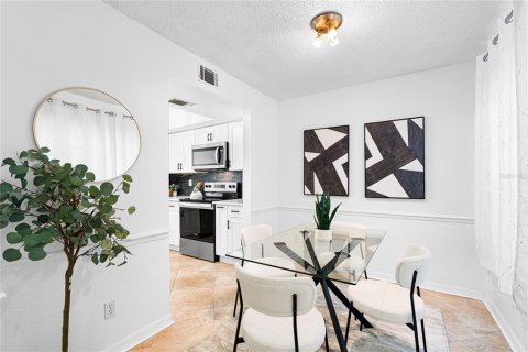 Adosado en venta en Tampa, Florida, 2 dormitorios, 104.24 m2 № 1840370 - foto 30