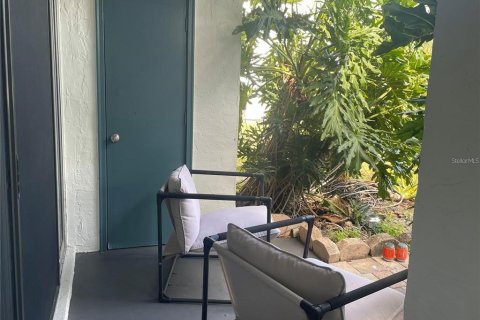 Condominio en alquiler en Orlando, Florida, 2 dormitorios, 112.23 m2 № 1888703 - foto 19