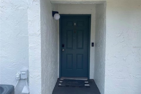 Condominio en alquiler en Orlando, Florida, 2 dormitorios, 112.23 m2 № 1888703 - foto 2