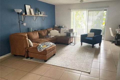 Condominio en alquiler en Orlando, Florida, 2 dormitorios, 112.23 m2 № 1888703 - foto 7