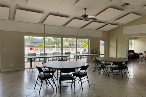 Condo in Boynton Beach, Florida, 2 bedrooms № 2246353 - photo 18
