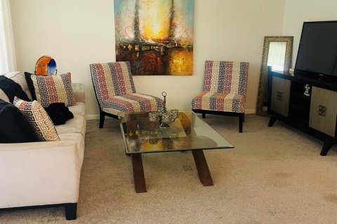 Condo in Boynton Beach, Florida, 2 bedrooms № 2246353 - photo 11