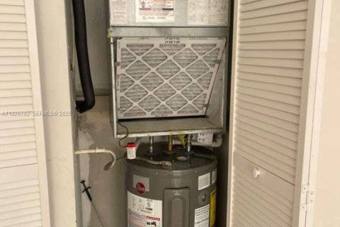 Condominio en alquiler en Sunny Isles Beach, Florida, 1 dormitorio, 71.26 m2 № 1986589 - foto 14