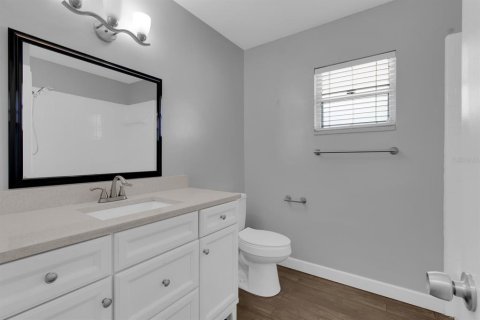 House in Edgewater, Florida 2 bedrooms, 113.53 sq.m. № 1751709 - photo 15