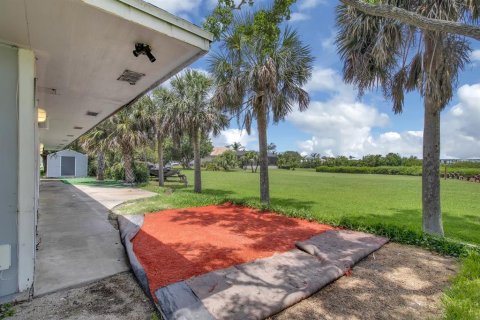 House in Edgewater, Florida 2 bedrooms, 113.53 sq.m. № 1751709 - photo 23