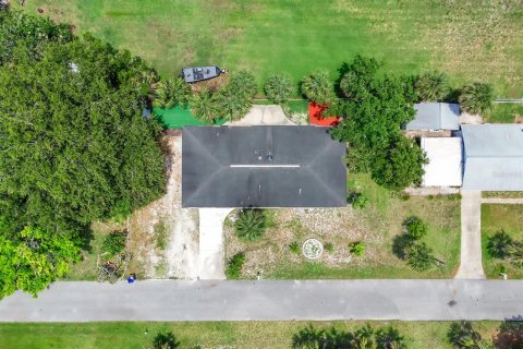House in Edgewater, Florida 2 bedrooms, 113.53 sq.m. № 1751709 - photo 26