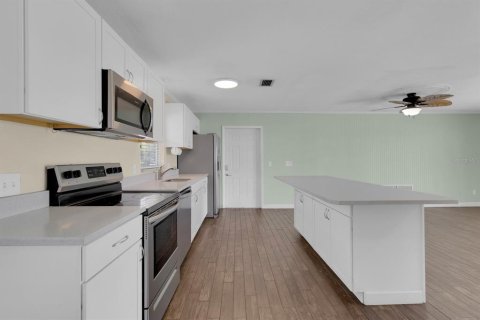 House in Edgewater, Florida 2 bedrooms, 113.53 sq.m. № 1751709 - photo 6