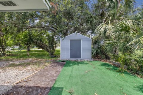 House in Edgewater, Florida 2 bedrooms, 113.53 sq.m. № 1751709 - photo 19