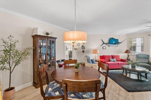 Купить кондоминиум в Стьюарт, Флорида 5 комнат, 113.9м2, № 2290298 - фото 2