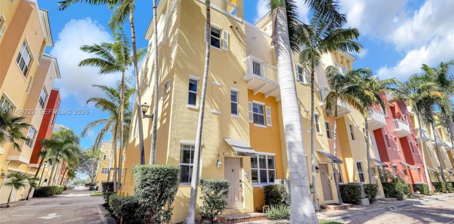 Touwnhouse à Lighthouse Point, Floride 3 chambres, 172.24 m2 № 2017913