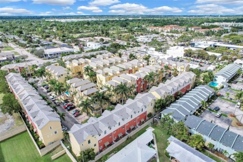 Touwnhouse à vendre à Lighthouse Point, Floride: 3 chambres, 172.24 m2 № 2017913 - photo 25