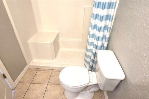 House in Davenport, Florida 5 bedrooms, 166.3 sq.m. № 2113796 - photo 17