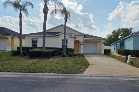 House in Davenport, Florida 5 bedrooms, 166.3 sq.m. № 2113796 - photo 2