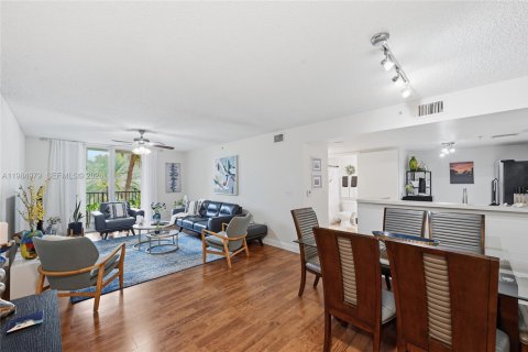 Copropriété à vendre à Fort Lauderdale, Floride: 1 chambre, 73.67 m2 № 2178209 - photo 2