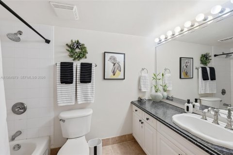 Copropriété à vendre à Fort Lauderdale, Floride: 1 chambre, 73.67 m2 № 2178209 - photo 10
