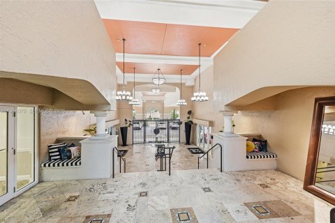 Copropriété à vendre à Fort Lauderdale, Floride: 1 chambre, 73.67 m2 № 2178209 - photo 17