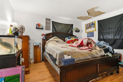 Immobilier commercial à vendre à Bradenton, Floride: 4 chambres, 140.47 m2 № 2360407 - photo 8