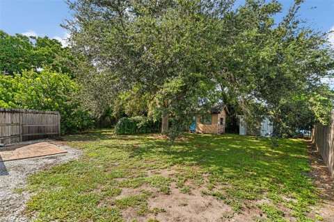 Immobilier commercial à vendre à Bradenton, Floride: 4 chambres, 140.47 m2 № 2360407 - photo 25