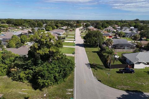 Land in Saint Lucie, Florida № 1901723 - photo 23
