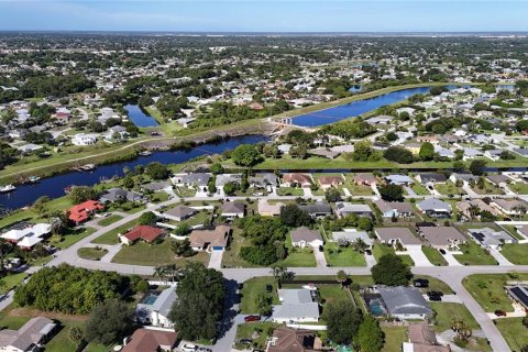 Land in Saint Lucie, Florida № 1901723 - photo 6