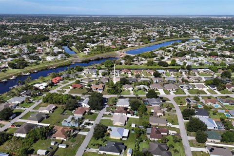 Land in Saint Lucie, Florida № 1901723 - photo 7