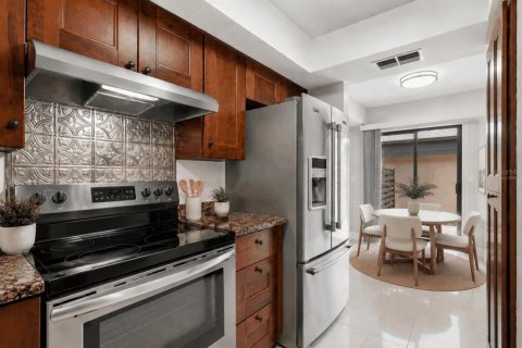 Купить кондоминиум в Клируотер, Флорида 5 комнат, 92.25м2, № 2234744 - фото 8