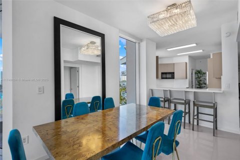 Condo in Aventura, Florida, 3 bedrooms  № 1959962 - photo 15