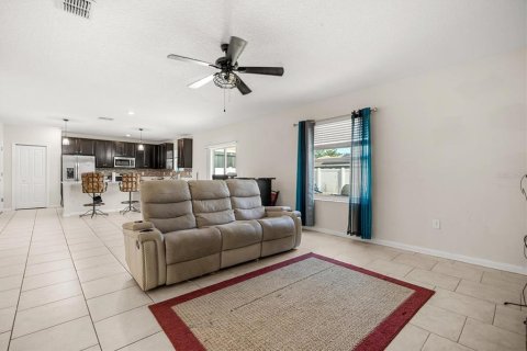 Casa en venta en Bartow, Florida, 4 dormitorios, 246.66 m2 № 1750668 - foto 3